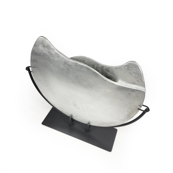 Large Modern Minimalistic Vase on Stand - Picture 3 of 6